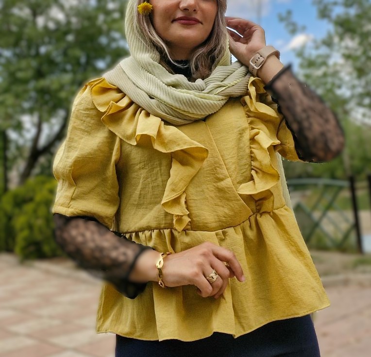 شومیز یقه چین دار
